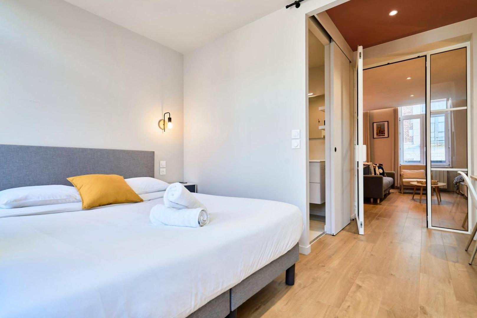 Apartment With Parking In The Heart Of Old ลีลล์ ภายนอก รูปภาพ